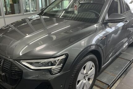Audi e-tron 58.441 km 34.850 &euro; Hagen 58091