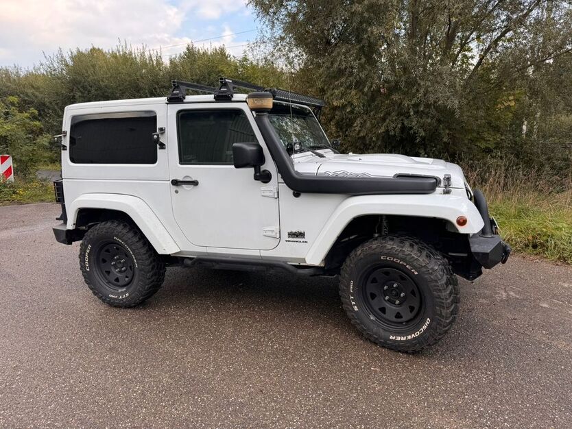Jeep Wrangler 80.000 km 28.000 € Willstätt 77731