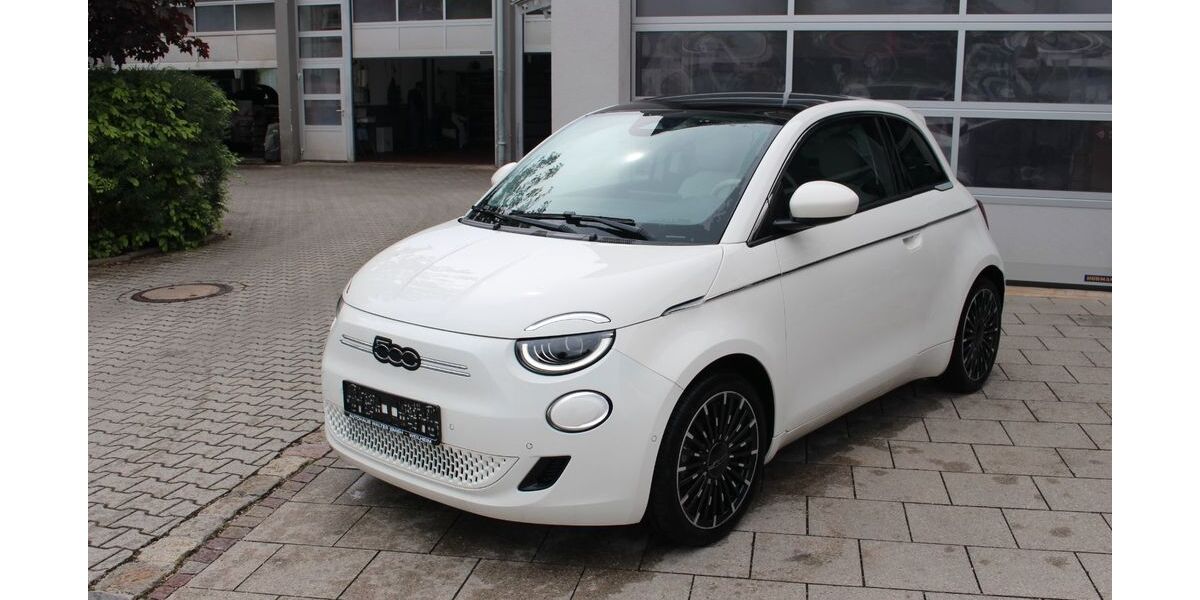 Fiat 500e 13.900 km 21.900 &euro; Weilheim 82362