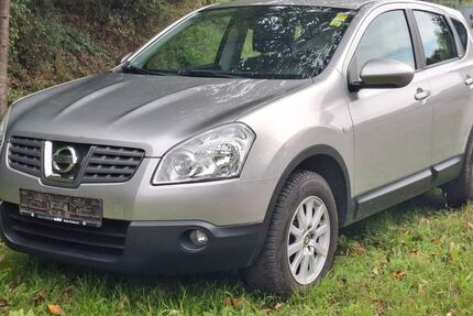 Nissan Qashqai 196.000 km 3.900 € Zell a.H. 77736