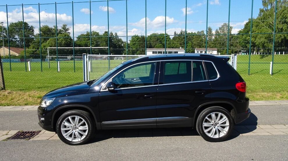 VW Tiguan 95.600 km 15.490 € Coburg 96450