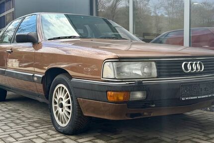 Audi 200 157.600 km 9.990 &euro; Idar-Oberstein 55743