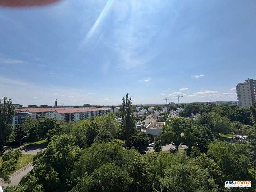 Wohnung zum Kaufen in Stuttgart Fasanenhof 396.000 € 132 m²
