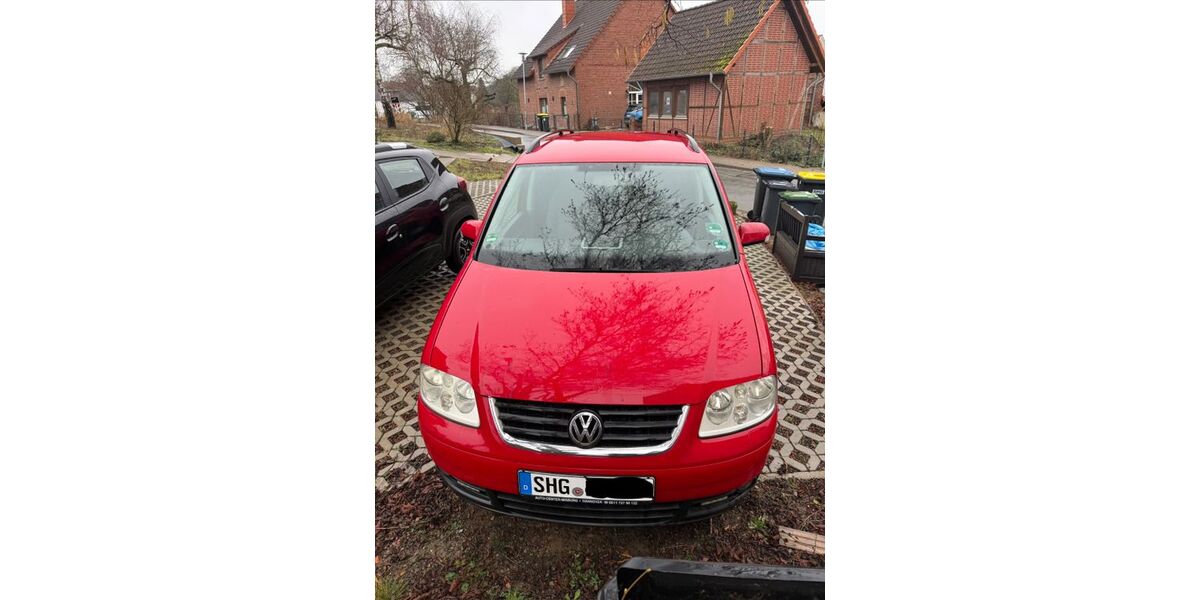 VW Touran 280.000 km 1.100 &euro; Bad Eilsen 31707