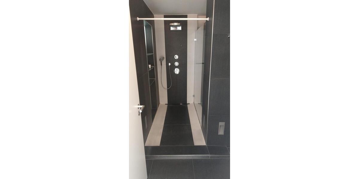 Etagenwohnung Bad Krozingen - 2 Zimmer, 107 m&sup2;, 1.370&euro; | Angebot:25267188