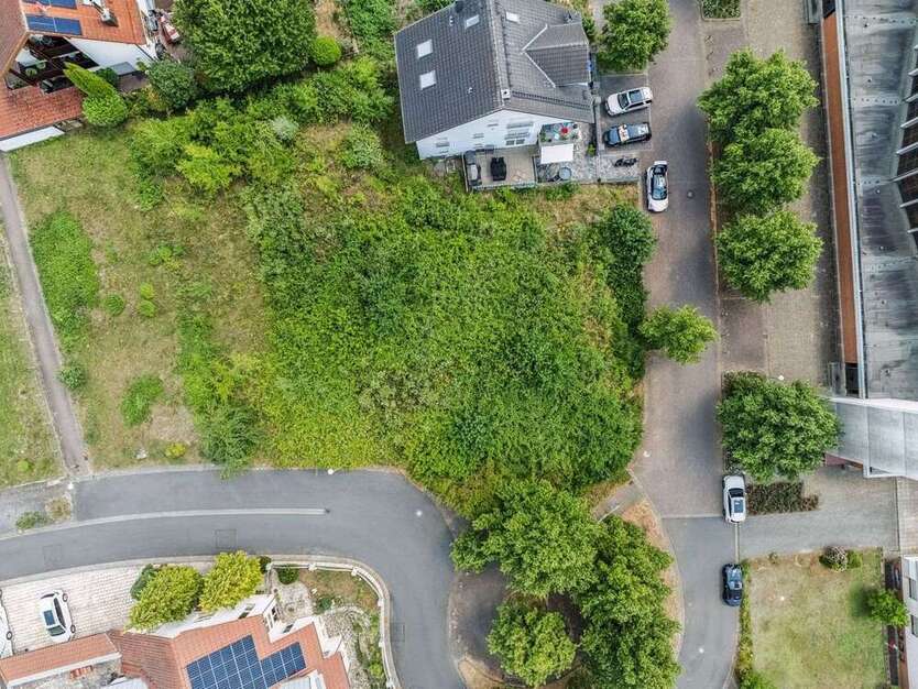 Grundstück in Aschaffenburg 398.000 € 826 m²