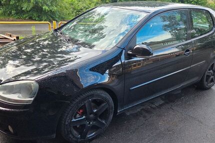 VW Golf 185.000 km 1.499 &euro; Schwerte 58239