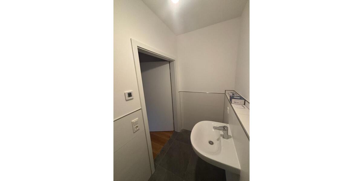 Etagenwohnung Bad Salzungen - 3.5 Zimmer, 127 m&sup2;, 1.397&euro; | Angebot:25350366