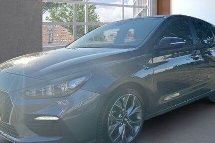 Hyundai i30 46.816 km 15.485 &euro; Augsburg 86165