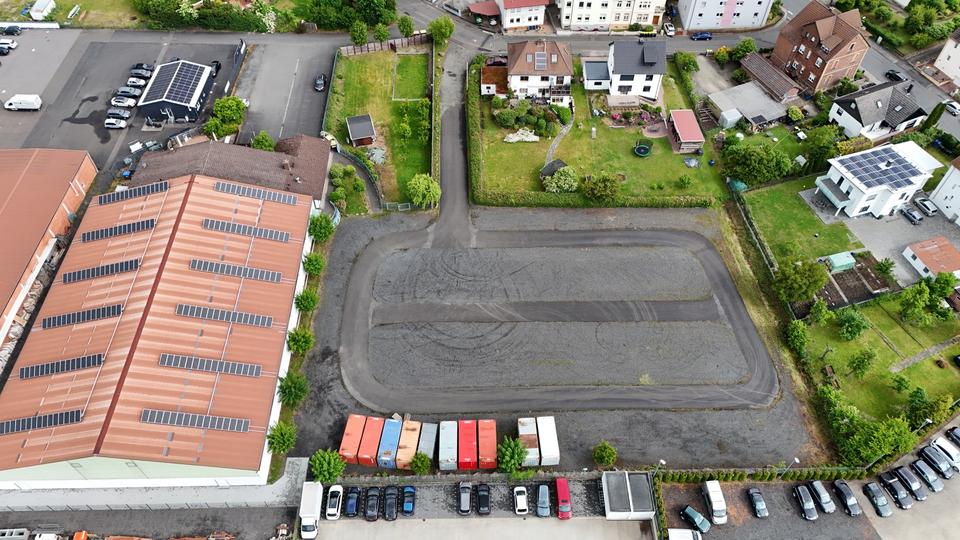 Stellplatzflächen in gut erreichbarer Lage zu vermieten! zimmer