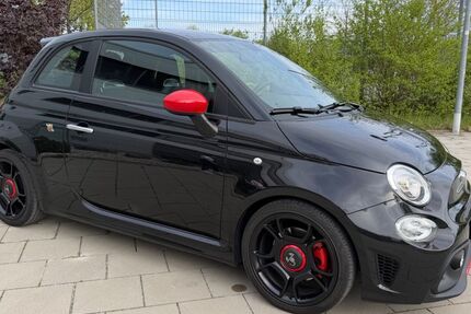 Fiat 500 67.000 km 14.999 &euro; München 81829