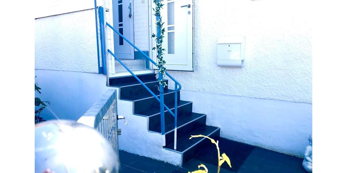 Einfamilienhaus Lauingen (Donau) - 7 Zimmer, 180 m&sup2;, 399.000&euro; | Angebot:26866197