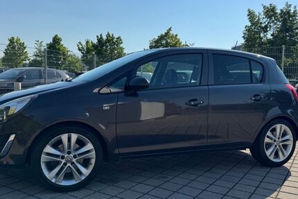 Opel Corsa 78.000 km 8.690 &euro; München 80995