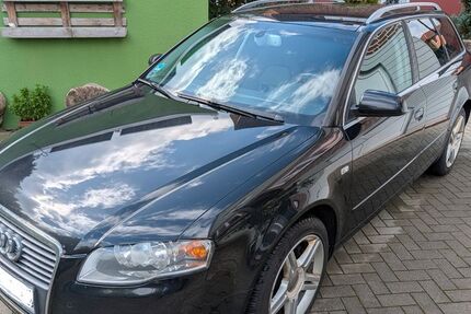 Audi A4 390.121 km 2.200 &euro; Flensburg 24937