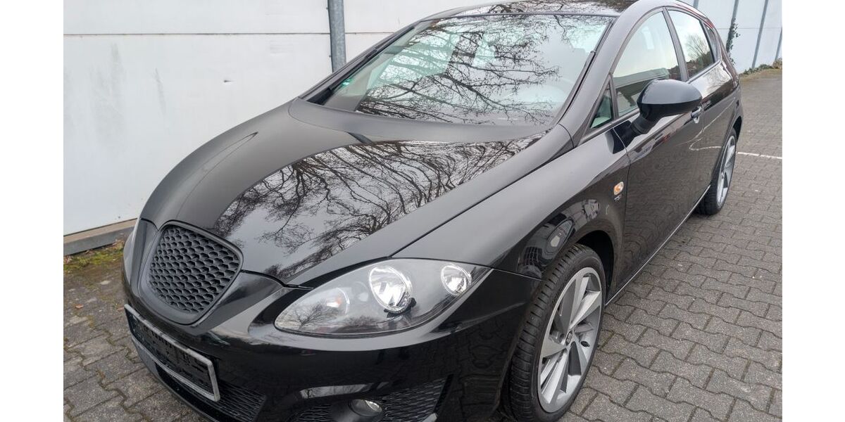 Seat Leon 117.397 km 5.199 &euro; Detmold 32758