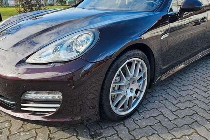 Porsche Panamera 150.000 km 29.900 € Schwandorf 92421