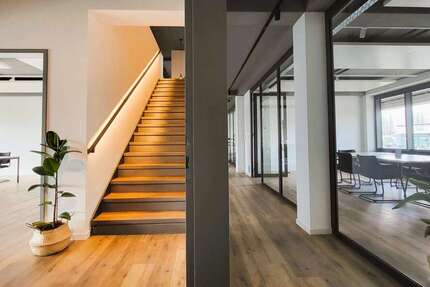 Büro in Köln 699 € 29 m²