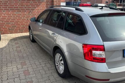 Skoda Octavia 160.000 km 12.300 &euro; Jork 21635