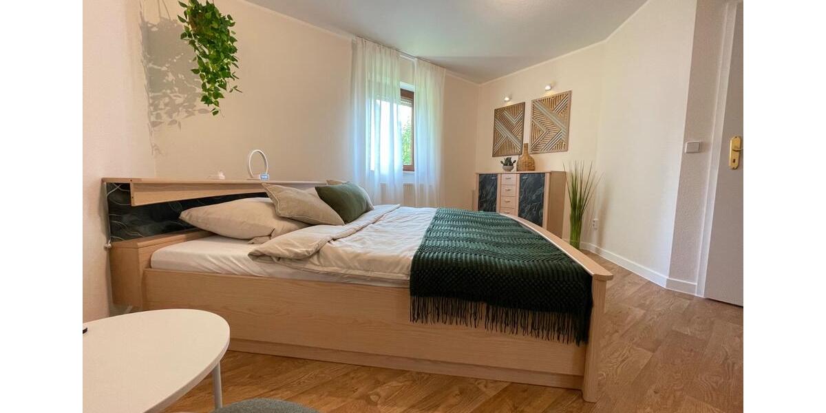 Wohnen auf Zeit Stollberg (Erzgebirge) - 3 Zimmer, 71 m&sup2;, 1.200&euro; | Angebot:25396122