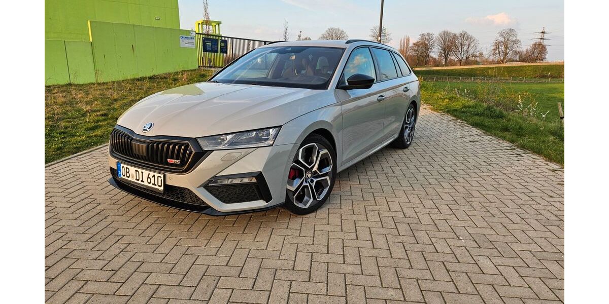 Skoda Octavia 63.000 km 30.300 &euro; Oberhausen 46147