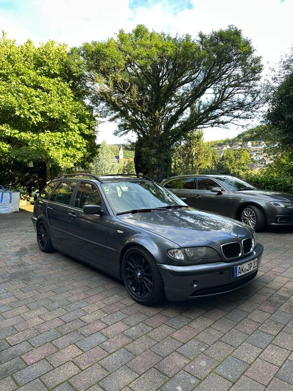 320