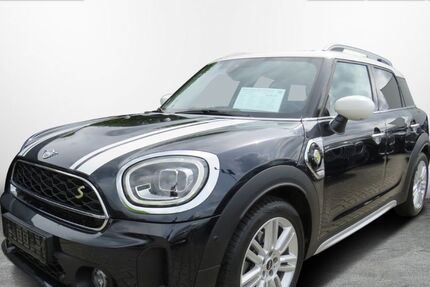 Mini Countryman SE (Cooper) 84.880 km 19.890 &euro; Aurich 26605