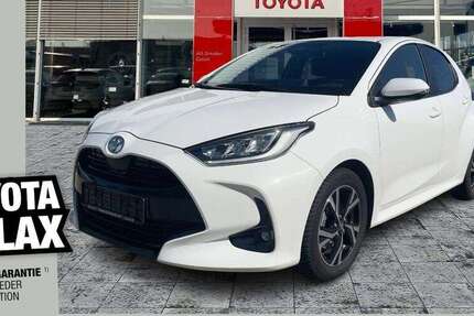 Toyota Yaris 8.282 km 21.490 &euro; Dresden 01139