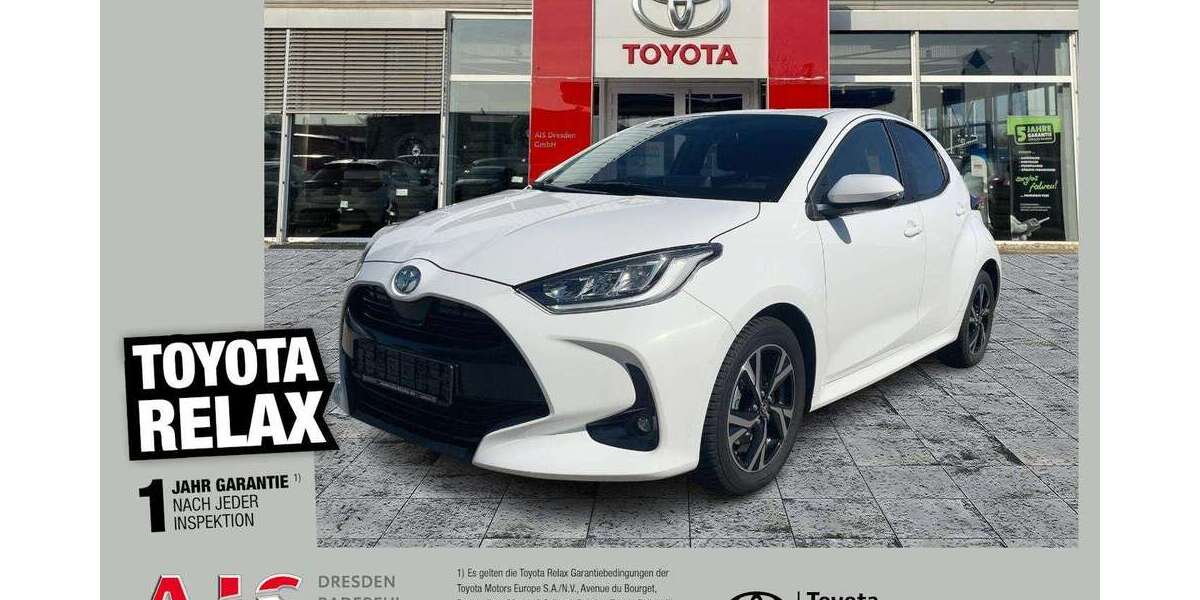 Toyota Yaris 8.282 km 21.490 &euro; Dresden 01139