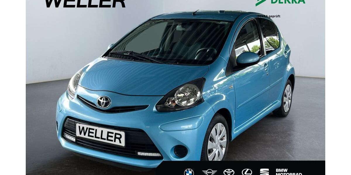 Toyota Aygo (X) 96.875 km 5.490 &euro; Leipzig 04347
