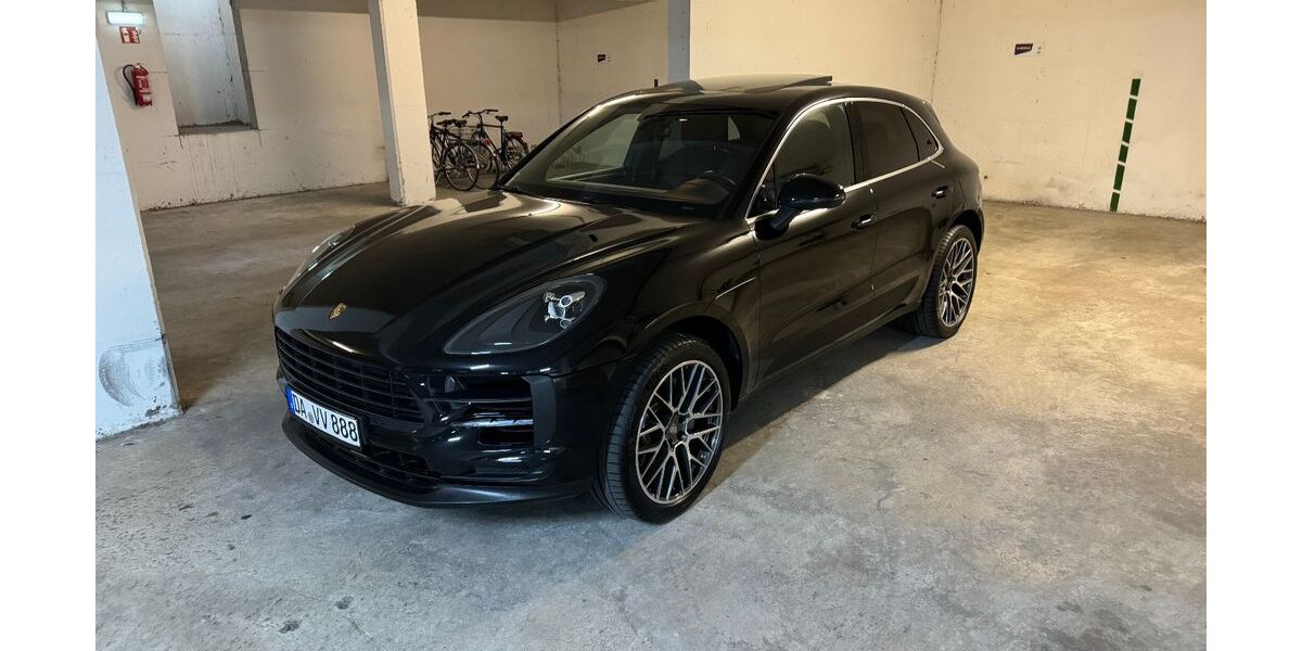 Porsche Macan 43.500 km 57.950 &euro; Darmstadt 64289