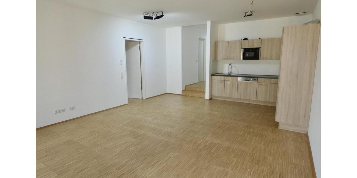 Etagenwohnung Lauingen (Donau) - 2 Zimmer, 78 m&sup2;, 700&euro; | Angebot:24865111