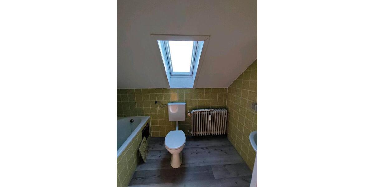 Dachgeschoßwohnung Giengen an der Brenz - 1 Zimmer, 35 m&sup2;, 76.000&euro; | Angebot:26446262
