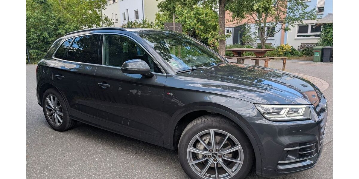 Audi Q5 71.800 km 32.790 &euro; Erlangen 91056