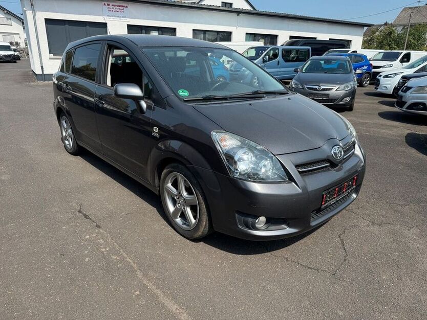 Corolla Verso
