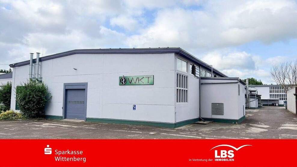 Gewerbehalle und Bürogebäude zimmer