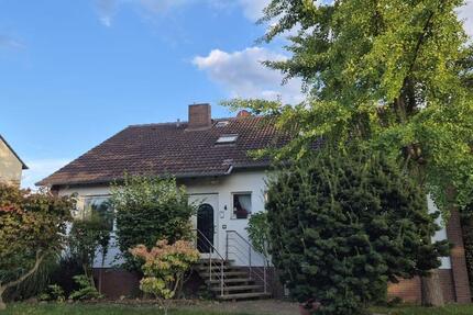 Einfamilienhaus mit Einliegerwohnung zimmer