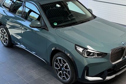 BMW iX1 9.100 km 45.950 &euro; Freudenberg 57258