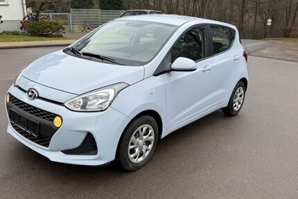 Hyundai i10 19.520 km 9.900 &euro; Boppard 56154