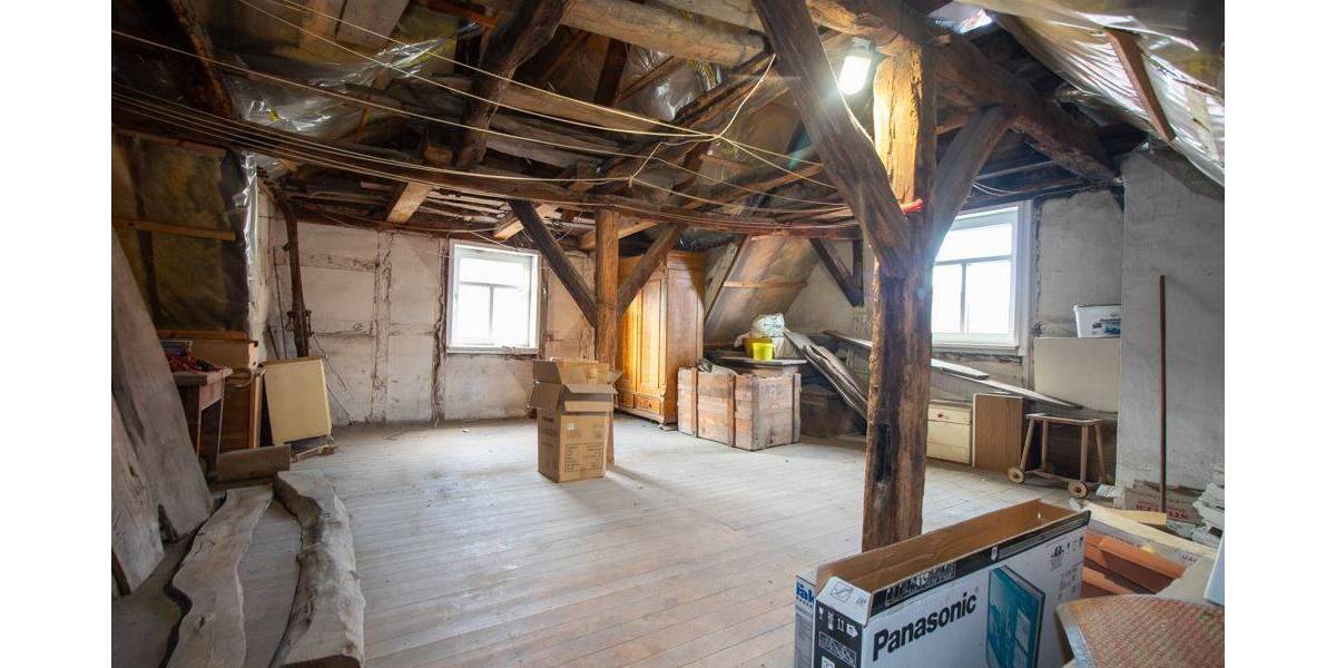 Reihenendhaus Hessisch Lichtenau - 6 Zimmer, 165 m&sup2;, 120.000&euro; | Angebot:23957110