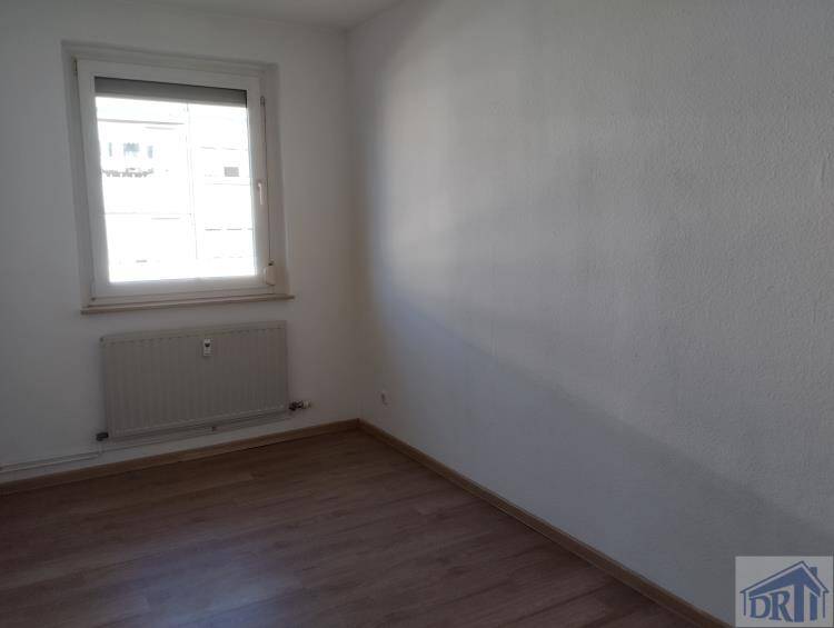 Etagenwohnung Schönau-Berzdorf Berzdorf - 3 Zimmer, 60 m&sup2;, 39.000&euro; | Angebot:25958423