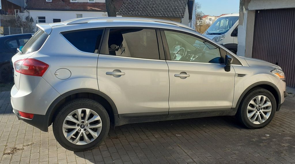 Ford Kuga 164.000 km 6.999 &euro; Adelsdorf 91325
