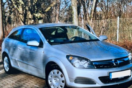Opel Astra 268.000 km 900 € Holzwickede 59439