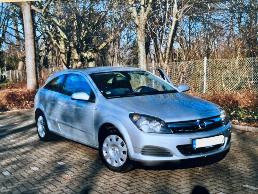 Opel Astra 268.000 km 900 € Holzwickede 59439