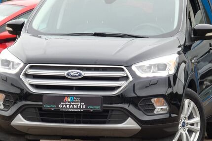 Ford Kuga 87.000 km 13.990 € Marienmünster 37696