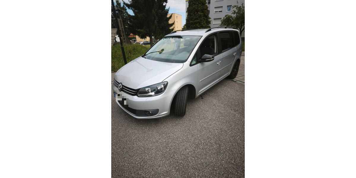 VW Touran 199.300 km 5.100 &euro; Deggendorf 94469