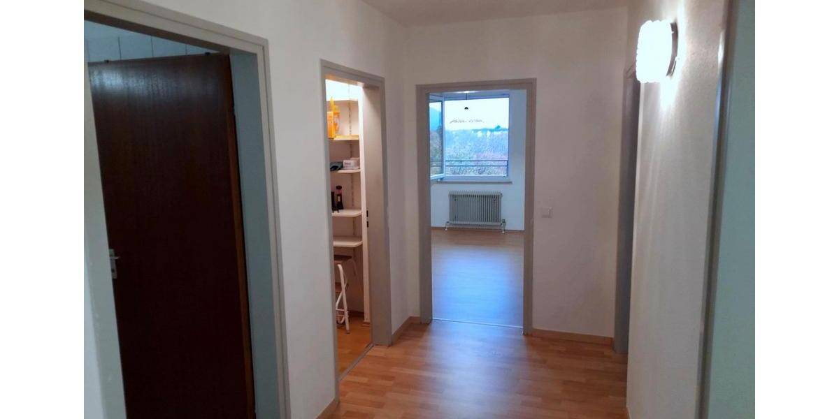 Etagenwohnung Reutlingen - 2.5 Zimmer, 56 m&sup2;, 219.000&euro; | Angebot:26889124