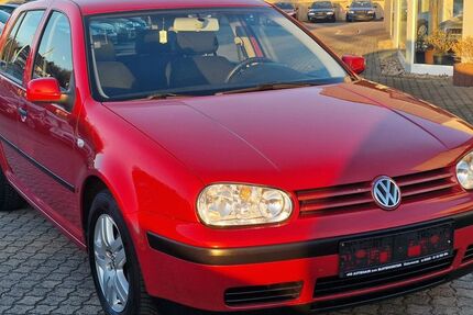 VW Golf 225.000 km 2.990 &euro; Elsterwerda 04910