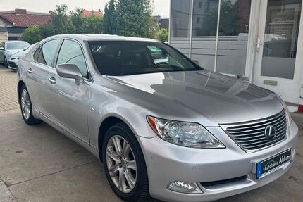 Lexus Andere