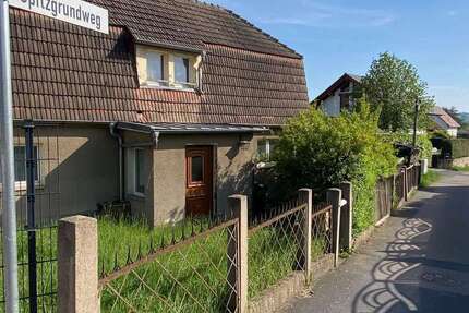Haus zum Kaufen in Radebeul 78.000 € 83 m²