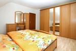Einfamilienhaus Malborn - 3 Zimmer, 220 m&sup2;, 1.500&euro; | Angebot:25940886